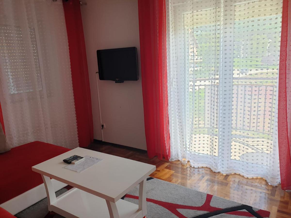 Lux Apartman Ristic 2 Soko Banja Exteriör bild